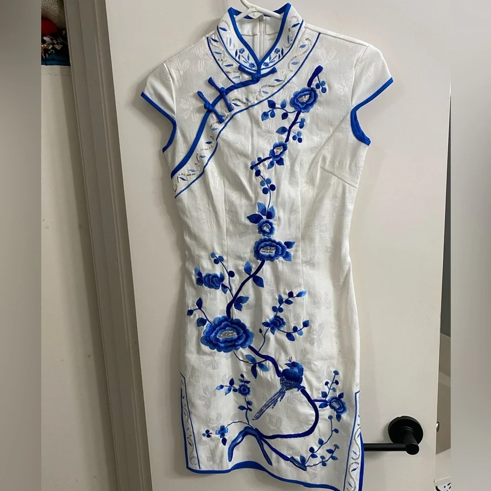 Blue & White Porcelain Style Qipao‎ / Cheongsam Dress Embroidered Sequins Size S - Picture 2 of 7